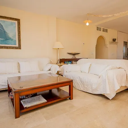 Marina Duquesa 2bc3 *